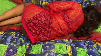 I pounded the fresh Bhabhi when she was sitting alone at home looking for sex. Desi Indian stiff fuck-a-thon shag Viral Mms XVideo with Hindi Voice